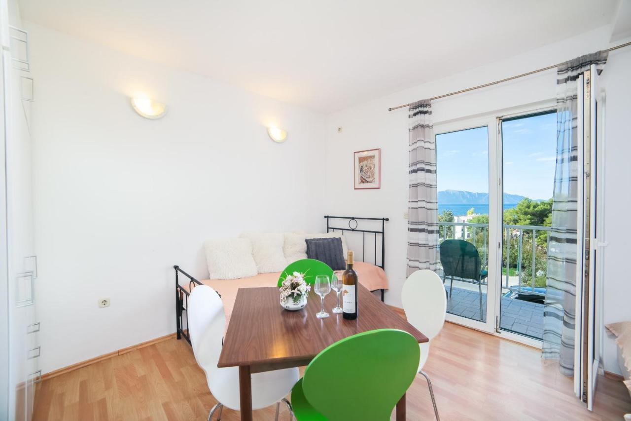 Apartments Slavena Gradac  Bagian luar foto