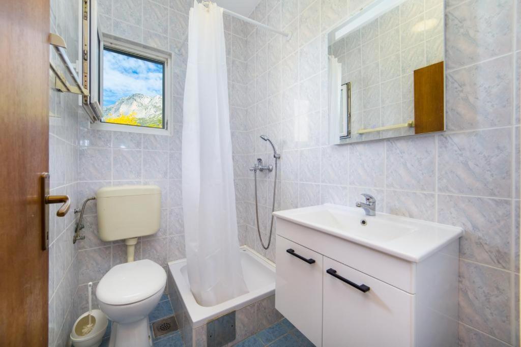 Apartments Slavena Gradac  Bagian luar foto