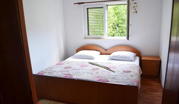 Apartments Slavena Gradac  Bagian luar foto