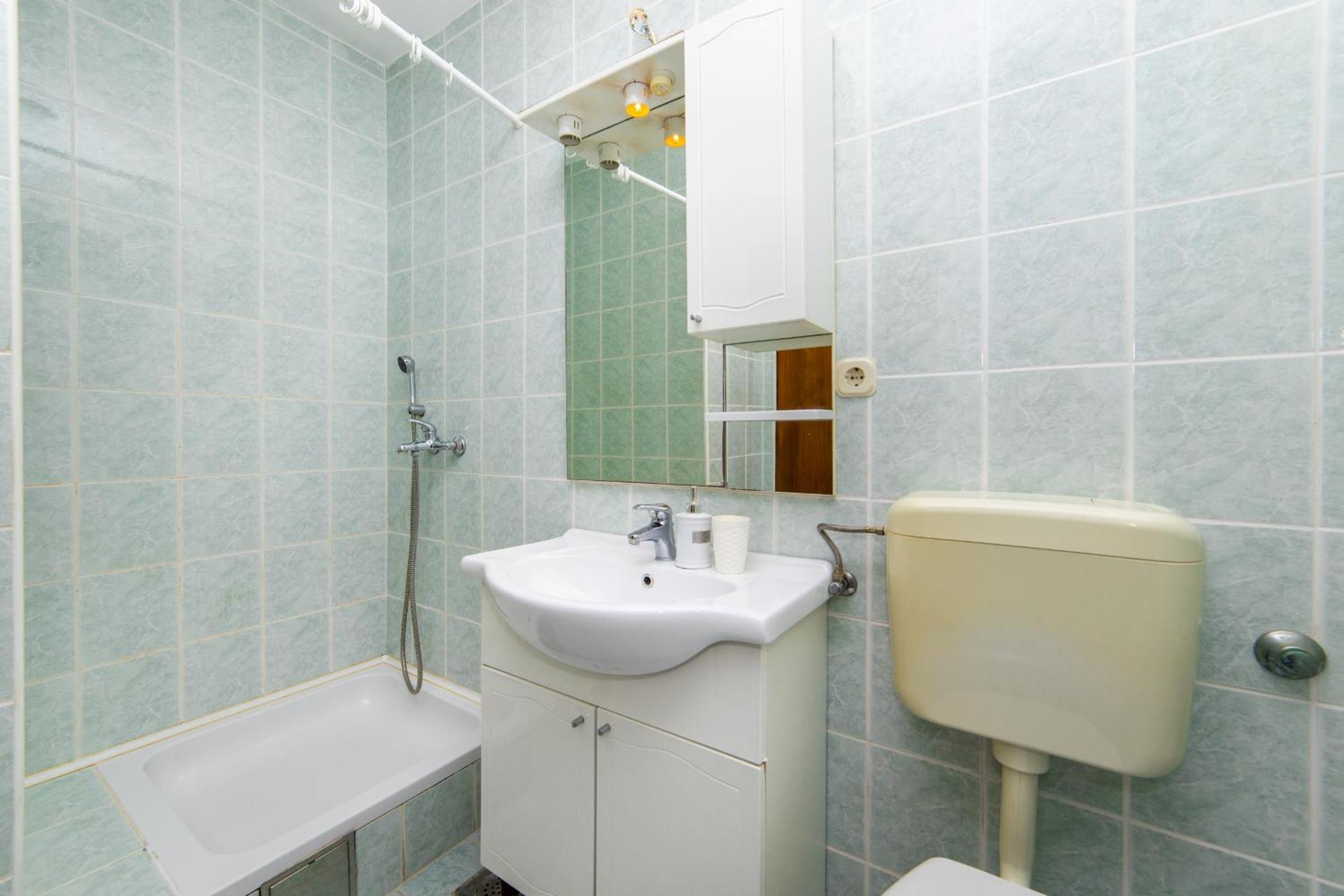 Apartments Slavena Gradac  Bagian luar foto